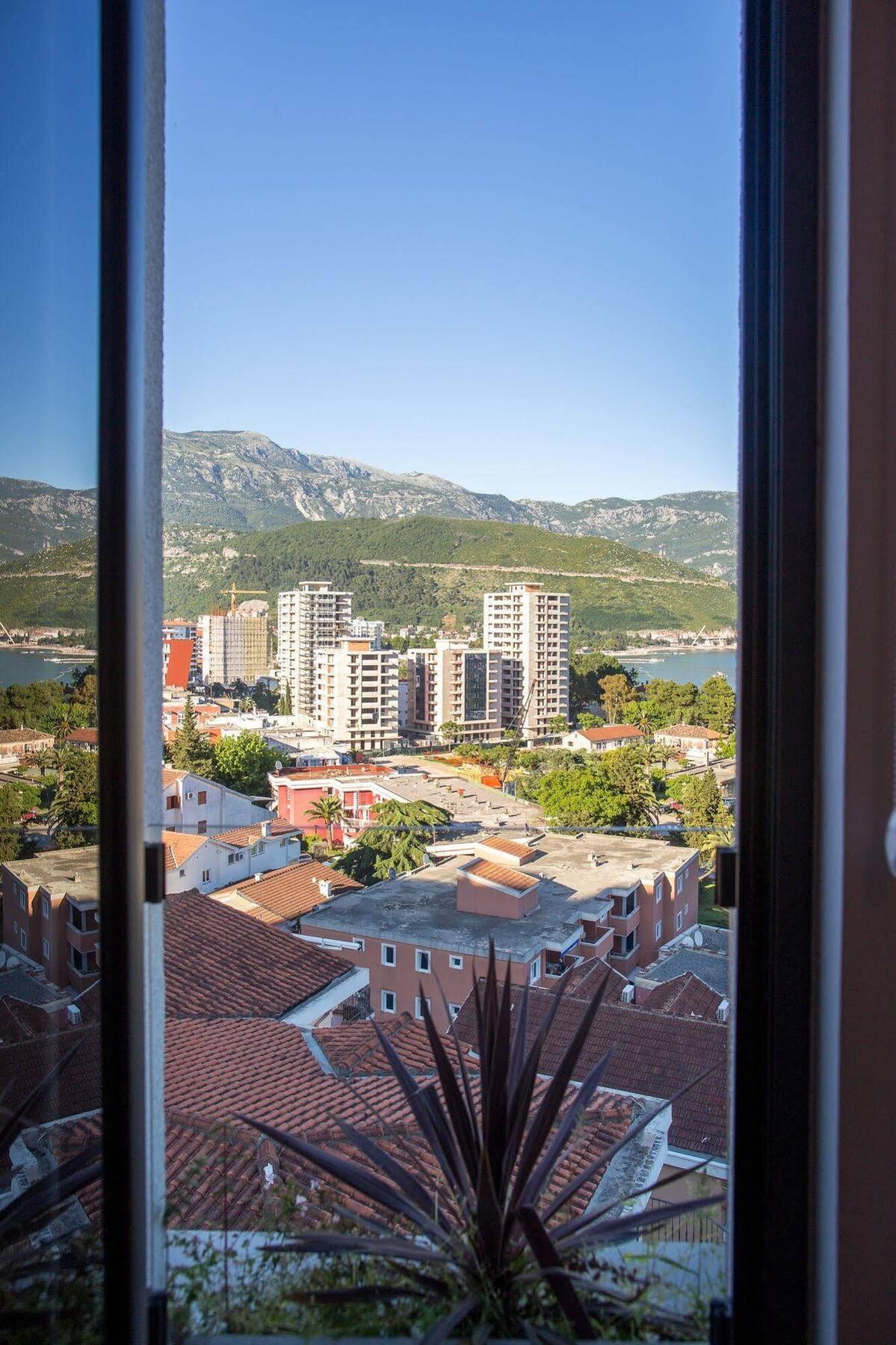 Garni Arka 3* Budva